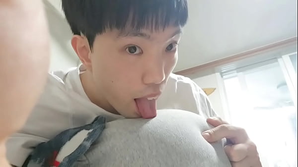 cute korean guy massage his stepsister’s ass 1